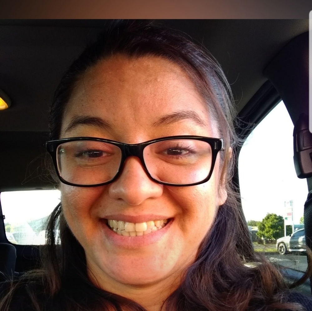 Meet your Posher, Lorena